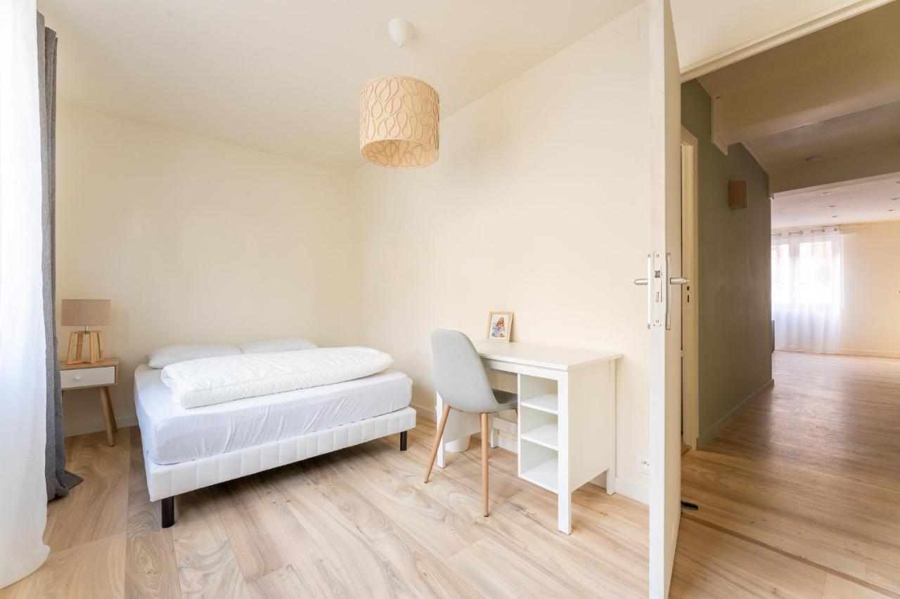 Le Classique - Appartement Elegant & Lumineux En Centre-Ville Douai Exteriör bild